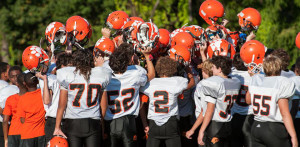 landon_football_dupont_20131029-2540